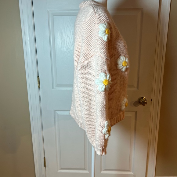 Altard State Sweater Cardigan S Pink Floral Daisy 3D Chunky Knit Statement Boho - Picture 3 of 7
